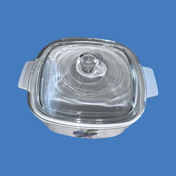 Vintage Corning Ware Corelle Grapes Fruit Basket Design 1.5 L Casserole Dish - Picture 2 of 11